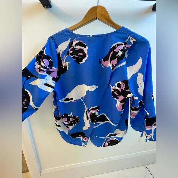 Blue button blouse - Picture 3 of 3